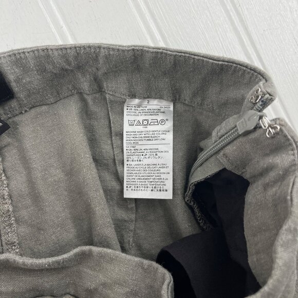 Banana Republic Women's Tassel Hem Shorts Size 2 Olive Green Side Zipper - Picture 3 of 6